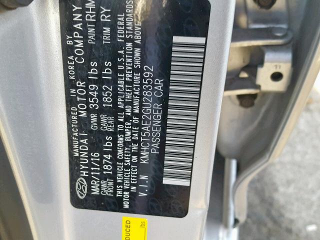 KMHCT5AE2GU283592 - 2016 HYUNDAI ACCENT SE SILVER photo 10