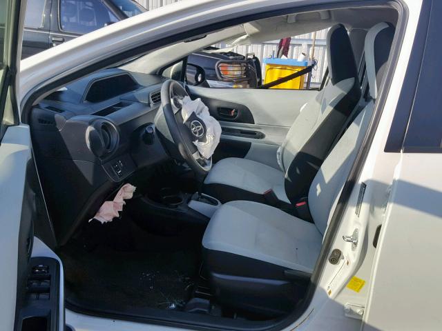 JTDKDTB36E1559110 - 2014 TOYOTA PRIUS C WHITE photo 5