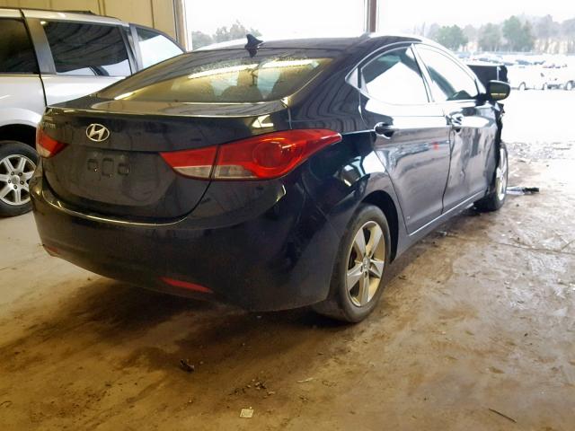 5NPDH4AE8DH298379 - 2013 HYUNDAI ELANTRA GL შავი ფოტო 4