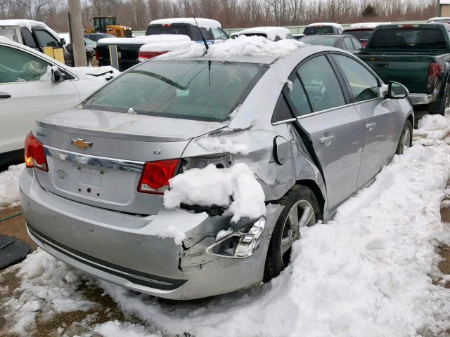 1G1PE5SBXD7147251 - 2013 CHEVROLET CRUZE LT ვერცხლისფერი ფოტო 4