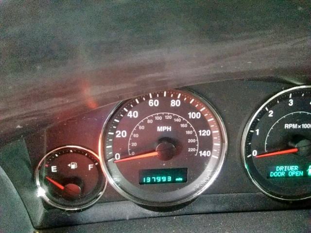 1J8HG58N36C302913 - 2006 JEEP COMMANDER BROWN photo 8