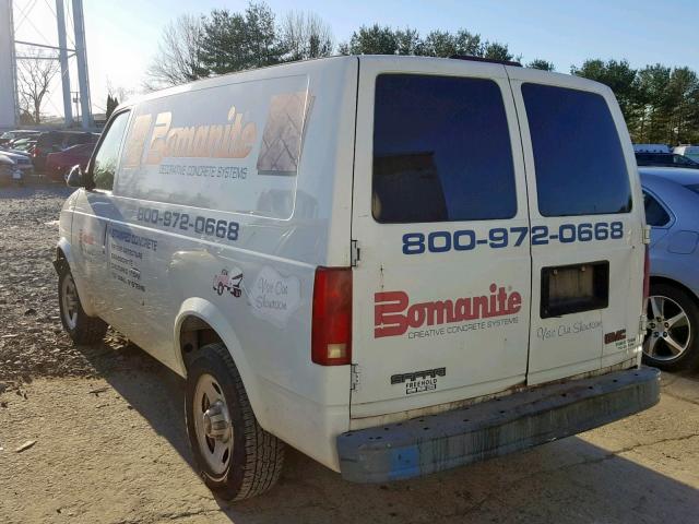 1GTDM19X33B500397 - 2003 GMC SAFARI XT WHITE photo 3