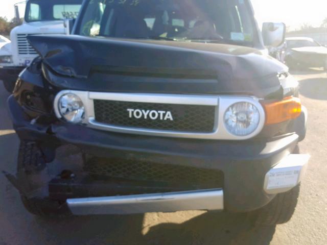 JTEBU11F370067851 - 2007 TOYOTA FJ CRUISER BLACK photo 7