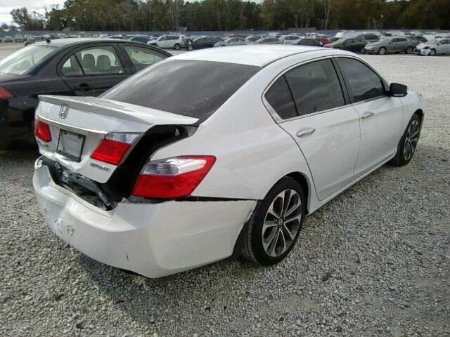 1HGCR2F59FA243831 - 2015 HONDA ACCORD SPO WHITE photo 4