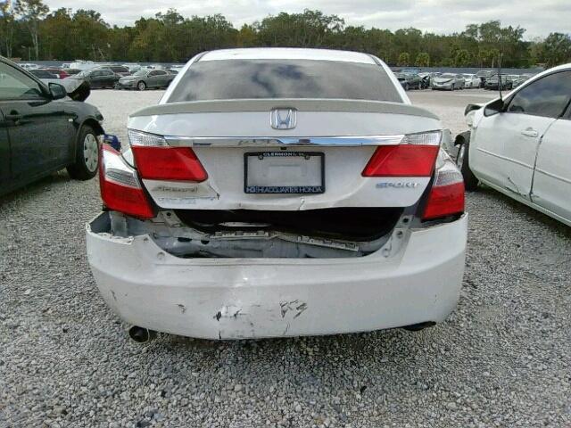 1HGCR2F59FA243831 - 2015 HONDA ACCORD SPO WHITE photo 9