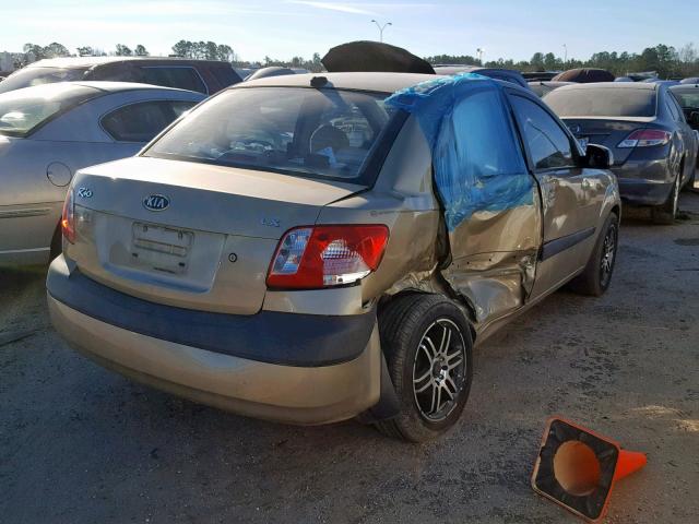 KNADE223296556906 - 2009 KIA RIO BASE GOLD photo 4