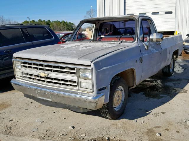 1GCDR14H8HF402726 - 1987 CHEVROLET R10 WHITE photo 2