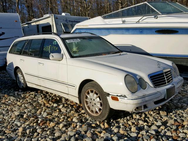 WDBJH65J23X089968 - 2003 MERCEDES-BENZ E 320 WHITE photo 1