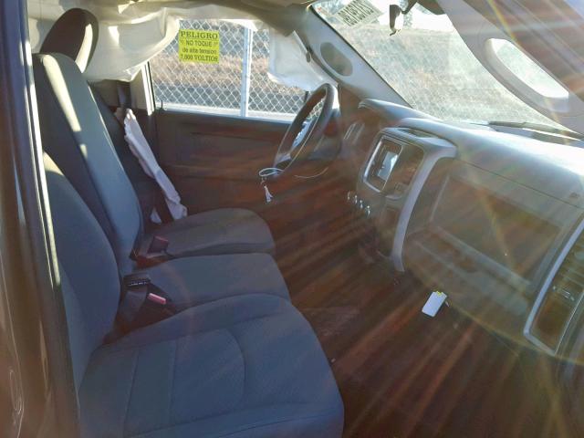 1C6RR7FT4HS789509 - 2017 RAM 1500 ST GRAY photo 5