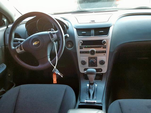 1G1ZH57B59F118407 - 2009 CHEVROLET MALIBU 1LT GRAY photo 9