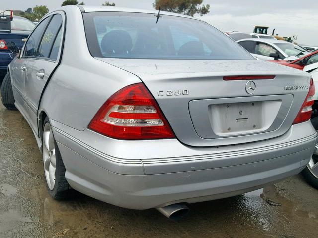 WDBRF40J25A673698 - 2005 MERCEDES-BENZ C 230K SPO SILVER photo 3