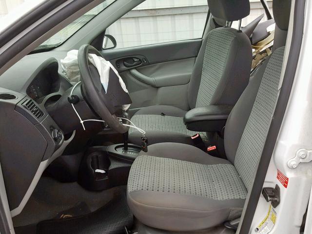 1FAFP34N66W255888 - 2006 FORD FOCUS ZX4 თეთრი ფოტო 5