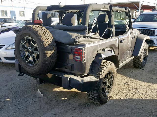 1C4AJWAG1JL841034 - 2018 JEEP WRANGLER S GRAY photo 4