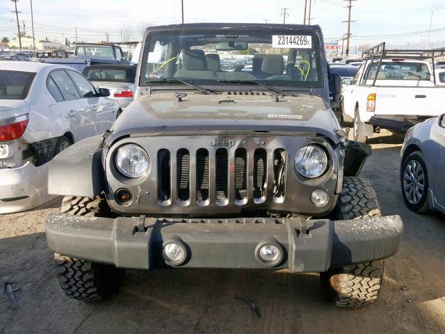 1C4AJWAG1JL841034 - 2018 JEEP WRANGLER S GRAY photo 9