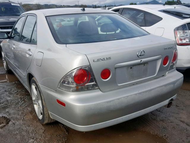 JTHBD182710018911 - 2001 LEXUS IS 300 SILVER photo 3