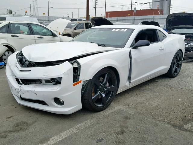 2G1FK1EJ6C9179109 - 2012 CHEVROLET CAMARO 2SS WHITE photo 2