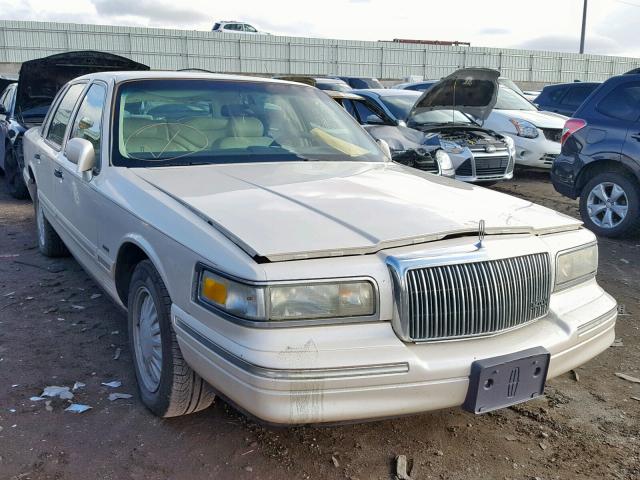 1LNLM83WXTY717961 - 1996 LINCOLN TOWN CAR C CREAM photo 1