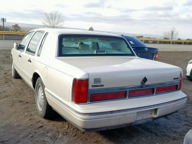 1LNLM83WXTY717961 - 1996 LINCOLN TOWN CAR C CREAM photo 3