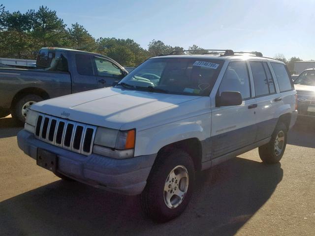 1J4GZ58S6TC395967 - 1996 JEEP GRAND CHER WHITE photo 2