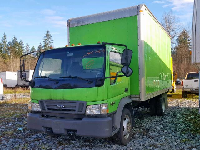 3FRLL45ZX6V356445 - 2006 FORD LOW CAB FO GREEN photo 2