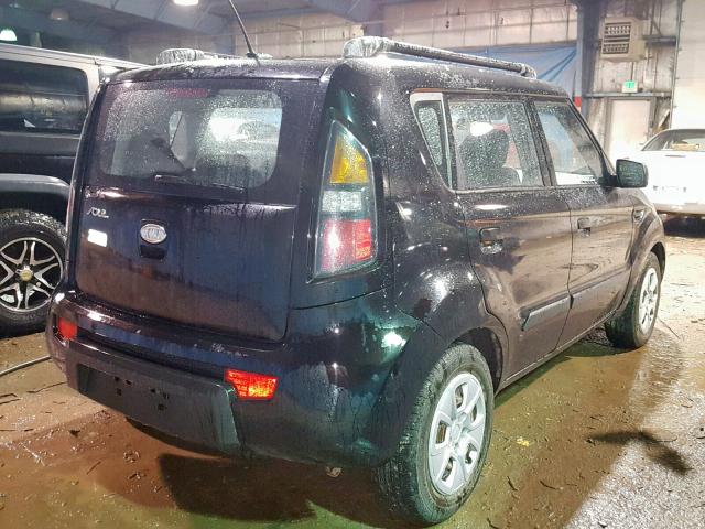 KNDJT2A13A7032187 - 2010 KIA SOUL BLACK photo 4