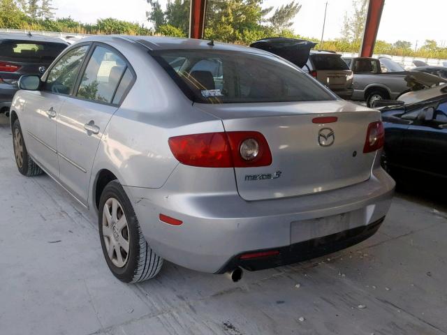 JM1BK12FX61545863 - 2006 MAZDA 3 I SILVER photo 3