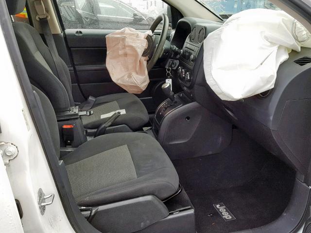1J4NT1FB8BD176599 - 2011 JEEP COMPASS SP 白色 照片 5