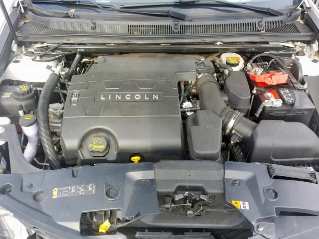 1LNHL9DK5DG608129 - 2013 LINCOLN MKS თეთრი ფოტო 7