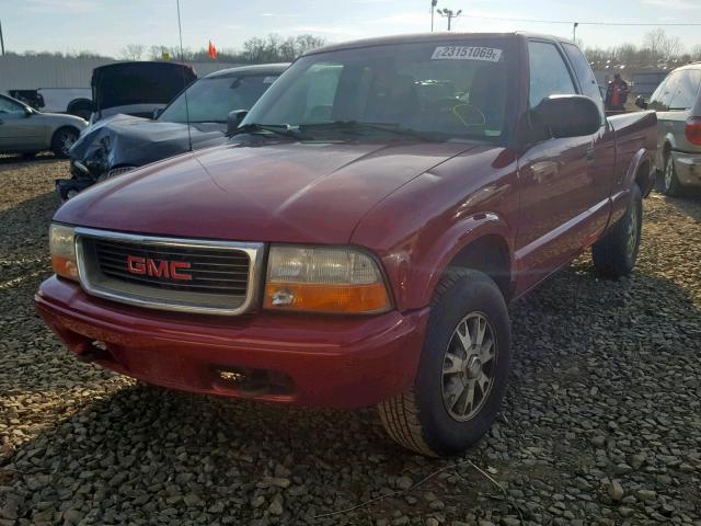 1GTDT19W728246246 - 2002 GMC SONOMA BURGUNDY photo 2