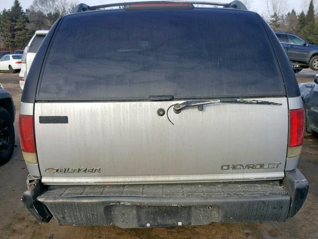 1GNDT13W6T2178025 - 1996 CHEVROLET BLAZER GRAY photo 9