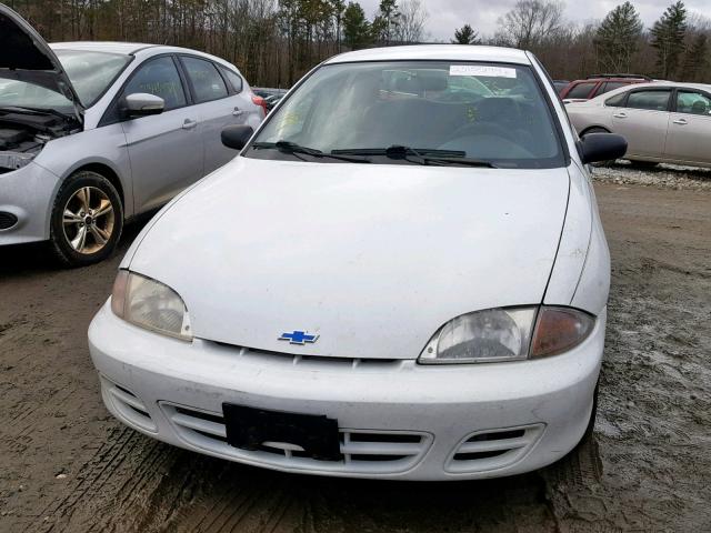 1G1JC5246Y7304423 - 2000 CHEVROLET CAVALIER WHITE photo 9