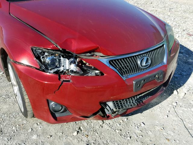 JTHCF5C21B2035075 - 2011 LEXUS IS 250 RED photo 9