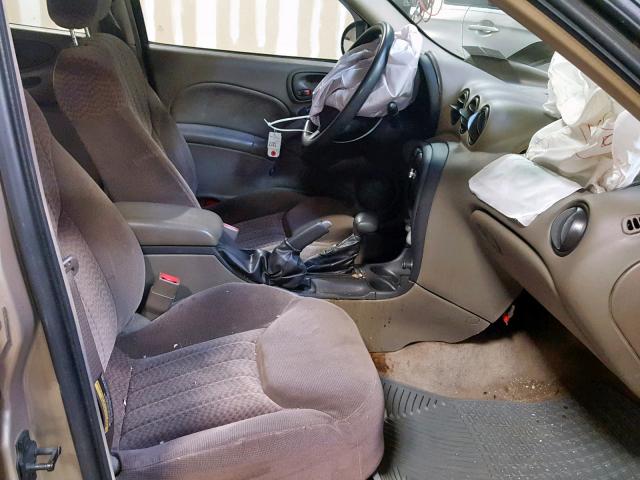 1G2NF52F82C291632 - 2002 PONTIAC GRAND AM S Ոսկեգույն լուսանկար 5