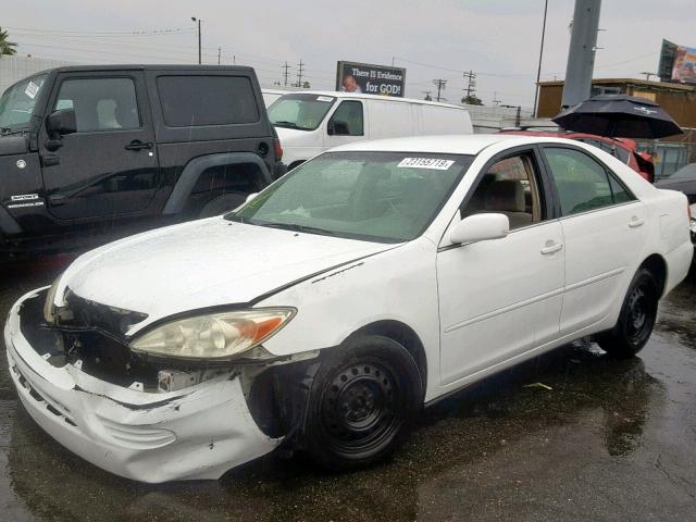 4T1BE32K23U121941 - 2003 TOYOTA CAMRY LE WHITE photo 2