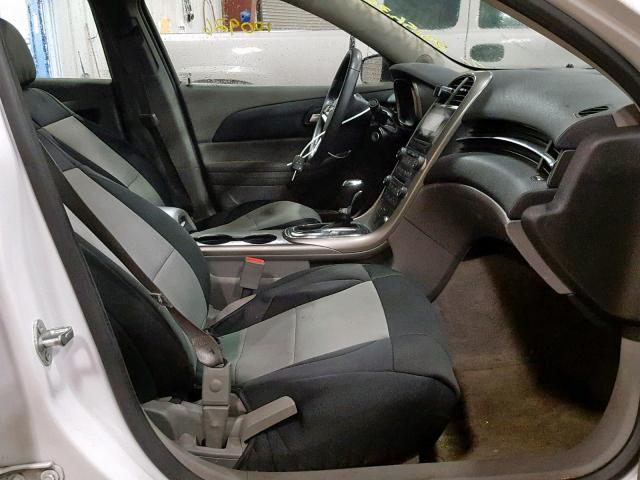 1G11A5SA6DF250259 - 2013 CHEVROLET MALIBU LS 白色 照片 5