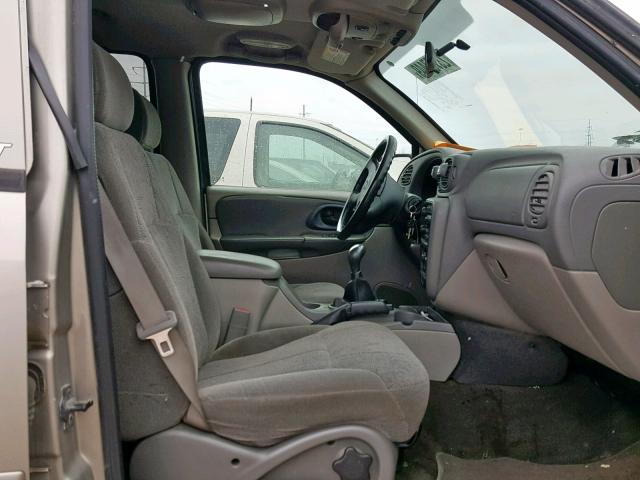 1GNES16S936127322 - 2003 CHEVROLET TRAILBLAZE TAN photo 5