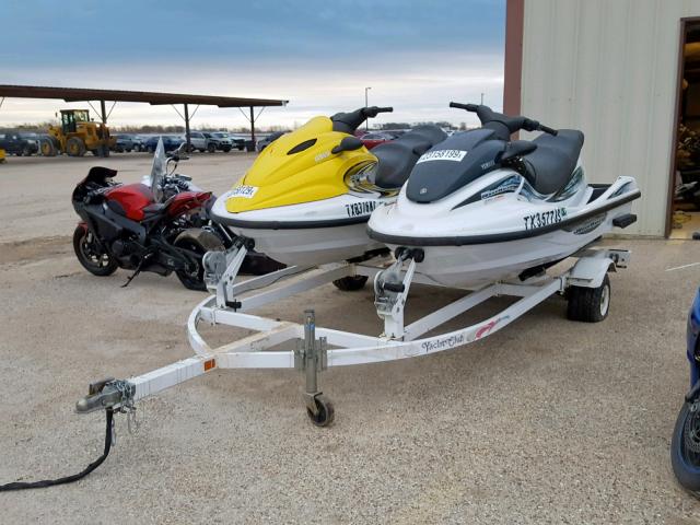 YAMA2856C303 - 2001 YAMAHA WAVERUNNER YELLOW photo 2