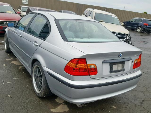 WBAAZ33433PH32273 - 2003 BMW 325 I 银色 照片 3