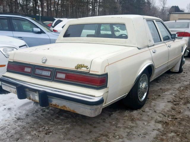 1C3BF66P2HW100337 - 1987 CHRYSLER FIFTH AVEN WHITE photo 4