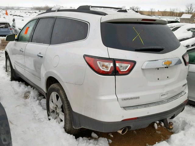 1GNKRJKD1HJ107432 - 2017 CHEVROLET TRAVERSE P WHITE photo 3