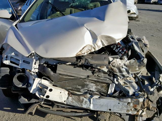 1G1ZD5EB3A4153137 - 2010 CHEVROLET MALIBU 2LT WHITE photo 7