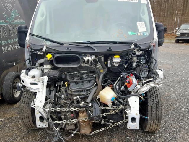 3C6TRVDG6HE553219 - 2017 RAM PROMASTER 白色 照片 9