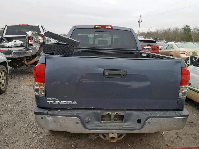 5TBRV58158S477110 - 2008 TOYOTA TUNDRA DOU BLUE photo 9