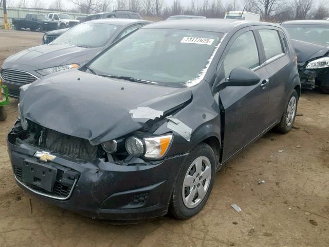 1G1JA6SH1G4148001 - 2016 CHEVROLET SONIC LS 灰色 照片 2