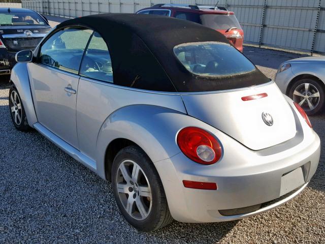 3VWRF21Y26M300910 - 2006 VOLKSWAGEN NEW BEETLE 银色 照片 3