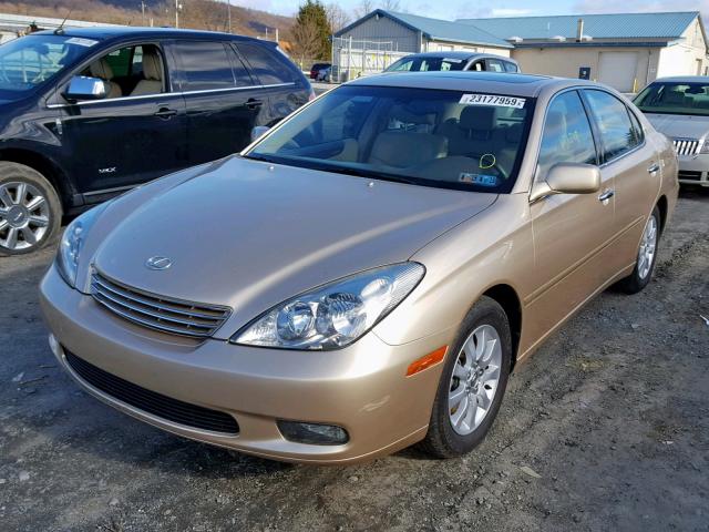 JTHBF30G425006569 - 2002 LEXUS ES 300 GOLD photo 2