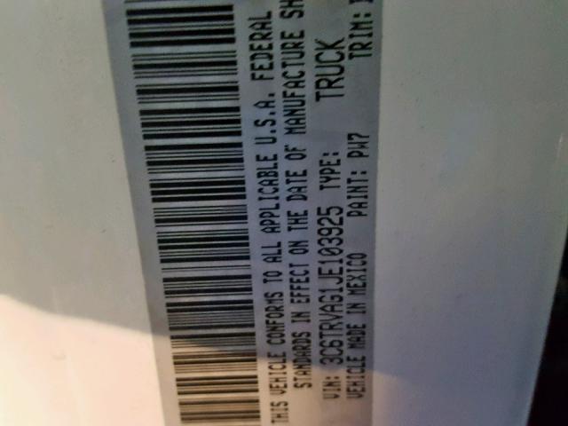 3C6TRVAG1JE103925 - 2018 RAM PROMASTER 白色 照片 10