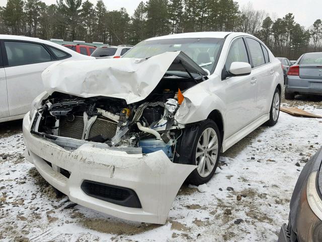 4S3BMBC64D3046024 - 2013 SUBARU LEGACY 2.5 WHITE photo 2