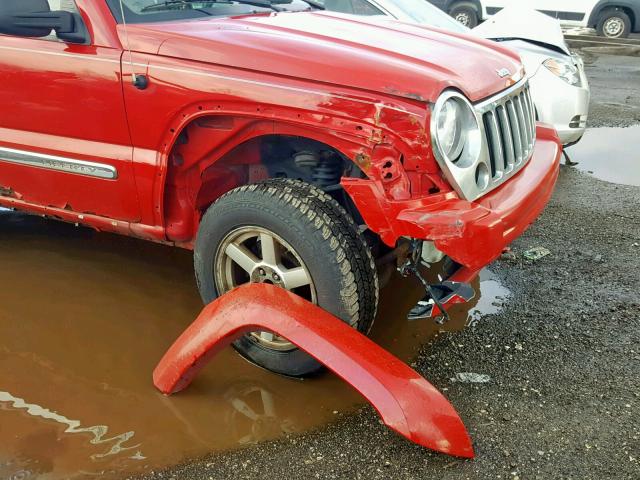 1J4GK58K55W600362 - 2005 JEEP LIBERTY LI RED photo 9