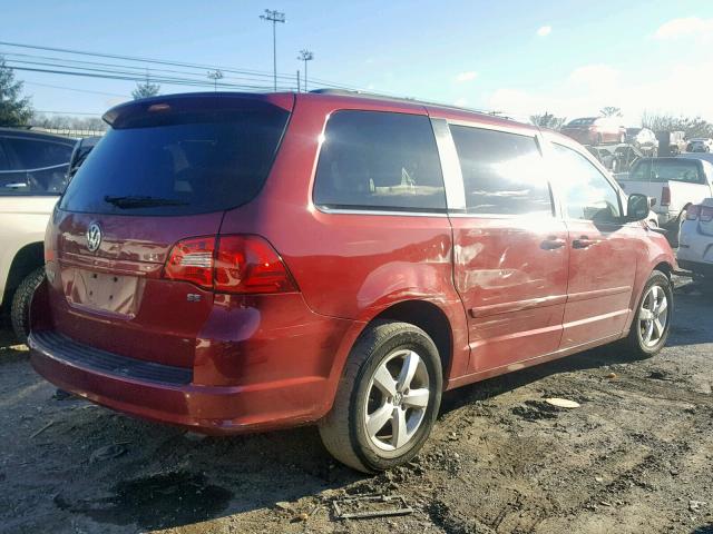 2V4RW3DG3BR634108 - 2011 VOLKSWAGEN ROUTAN SE RED photo 4